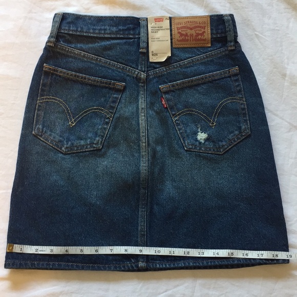 Levi’s High Rise Deconstructed Denim Jean Skirt - Picture 6 of 7